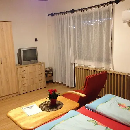 Abszolut Vendeghaz Guest house Keszthely