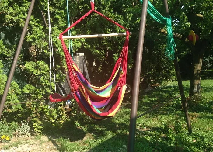 Abszolut Vendeghaz קסזטלי